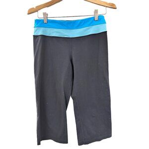 🌸3/$15🌸Black Capri Ladies Athletic Pants sz Medium with Blue Wasitband